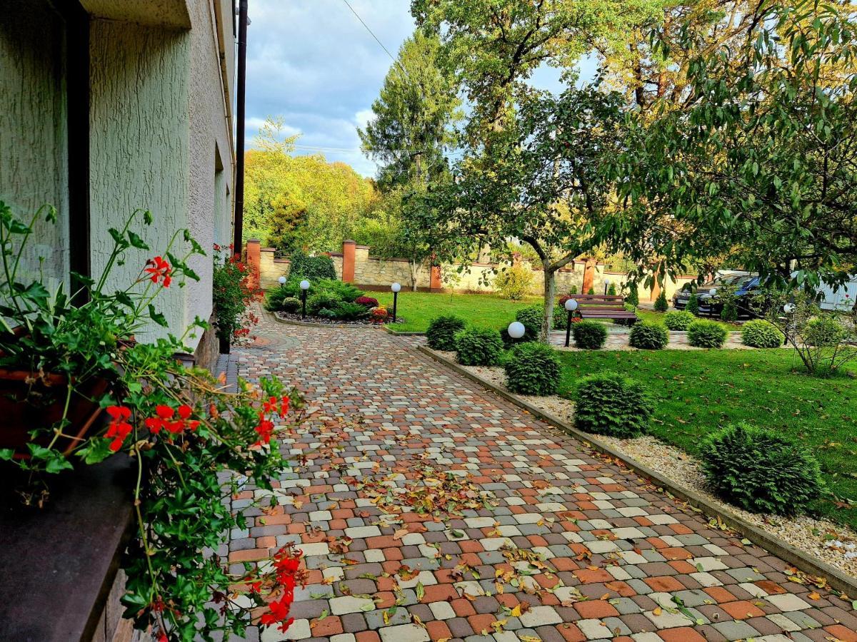 Villa Zenko Briukhovychi Buitenkant foto